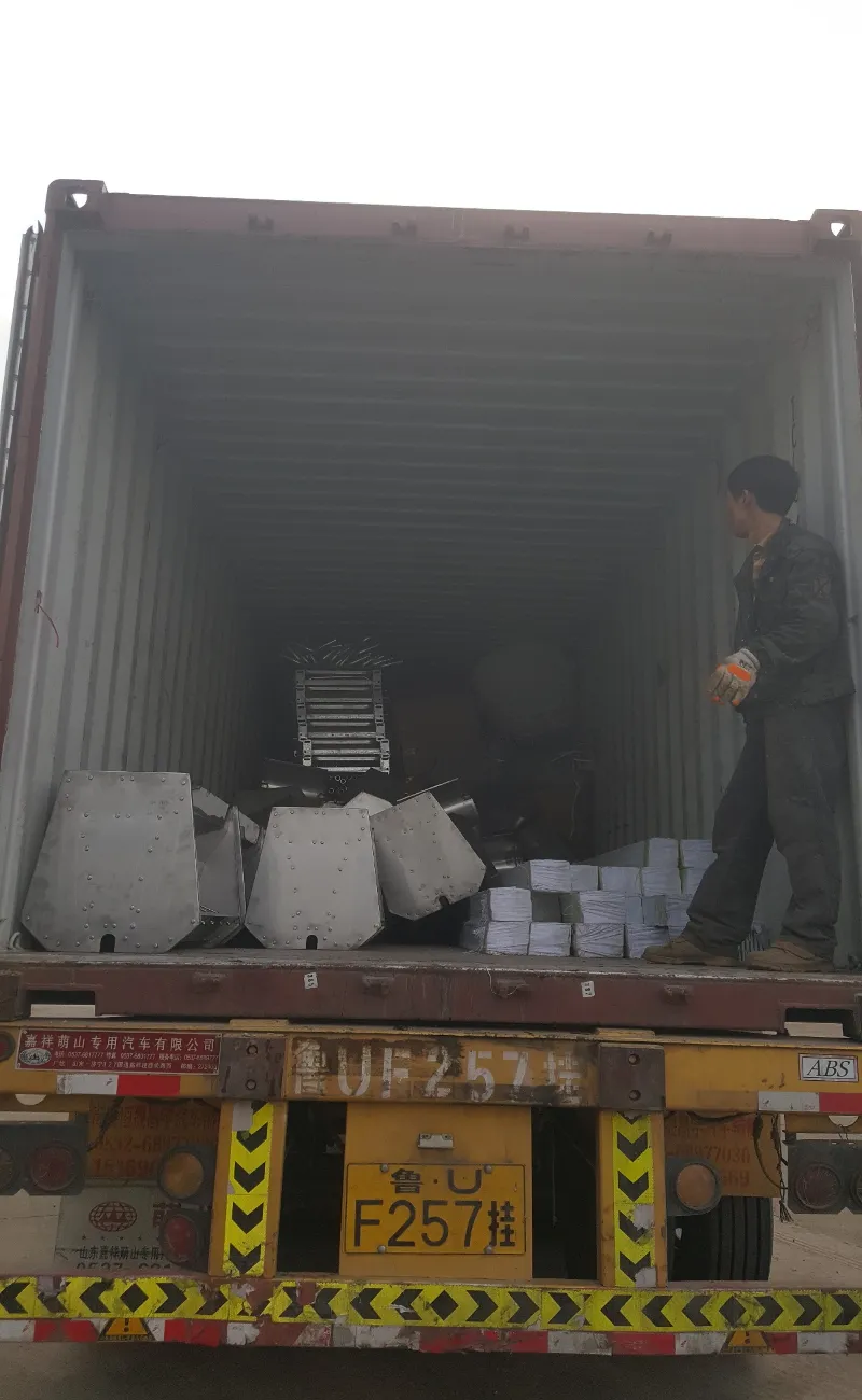 Nova Export Update: All Equipment for Deba Fratrum scriptorum Nigeria Pig Farm Project Packed et Promptus pro Continenti Loading